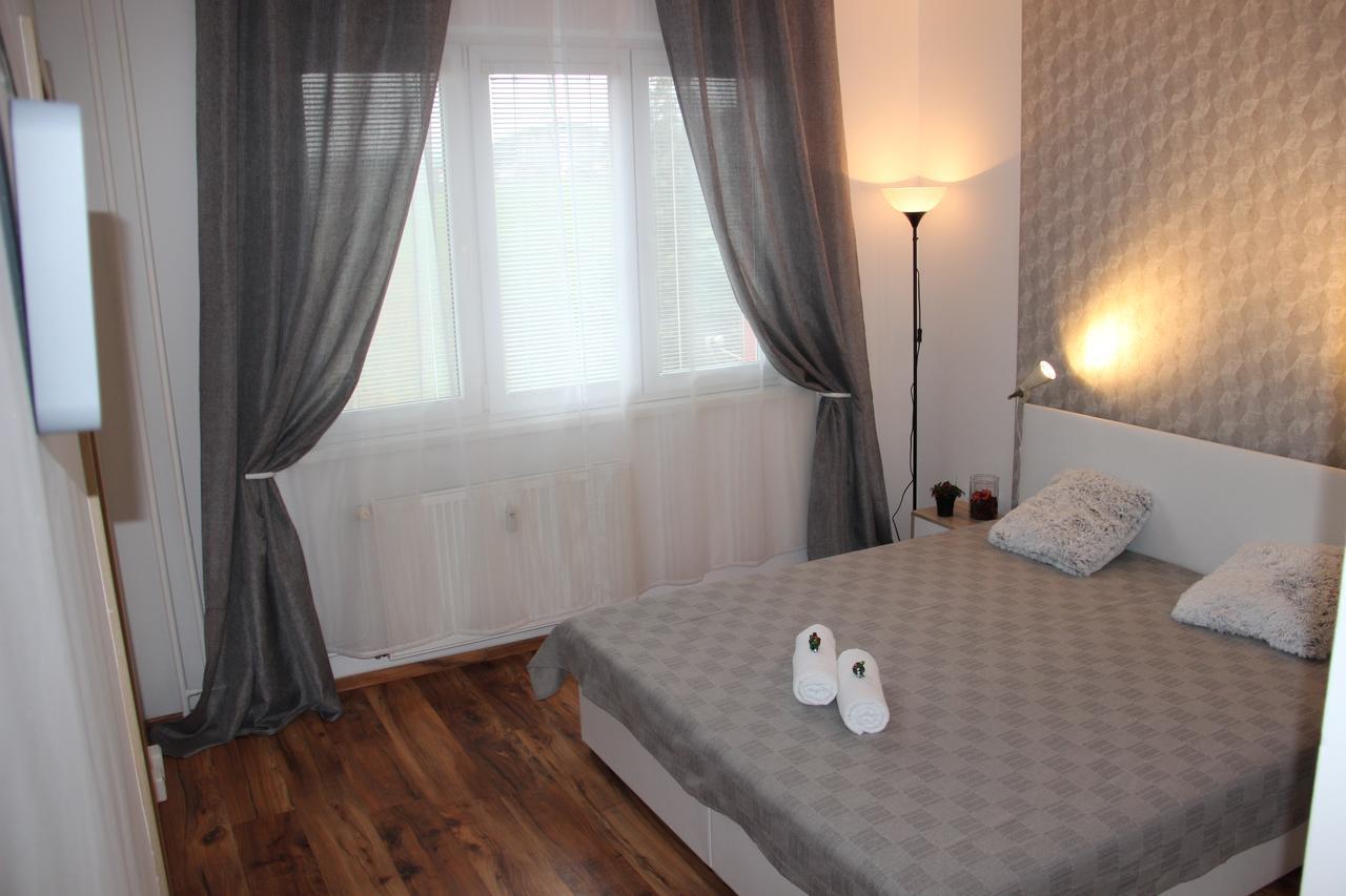Apartment 3Kk De Luxe Beroun  Extérieur photo